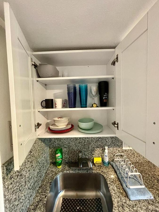 Nice 2 Twin Bedroom - Best Central Location In Miami - Luggage Storage, Parking And Laundry For Free!!!! Zewnętrze zdjęcie